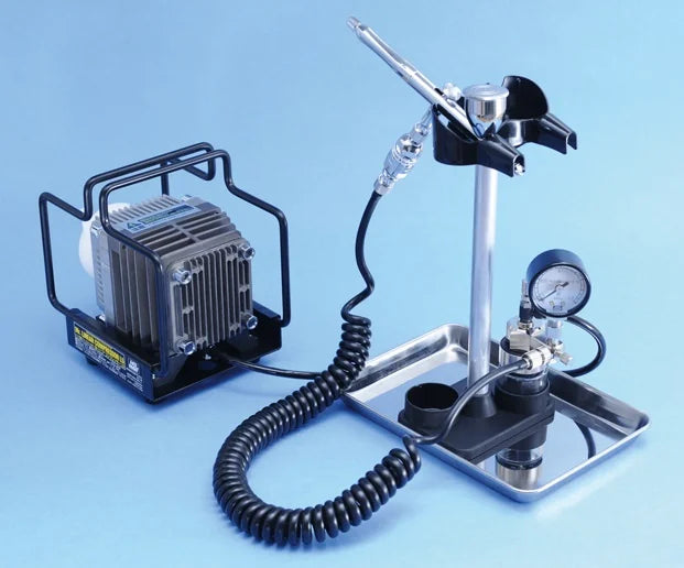 GSI Creos Mr. Linear Compressor L5 Airbrush Set 3