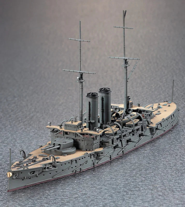 Hasegawa 1:700 IJN Battleship Mikasa Model Kit