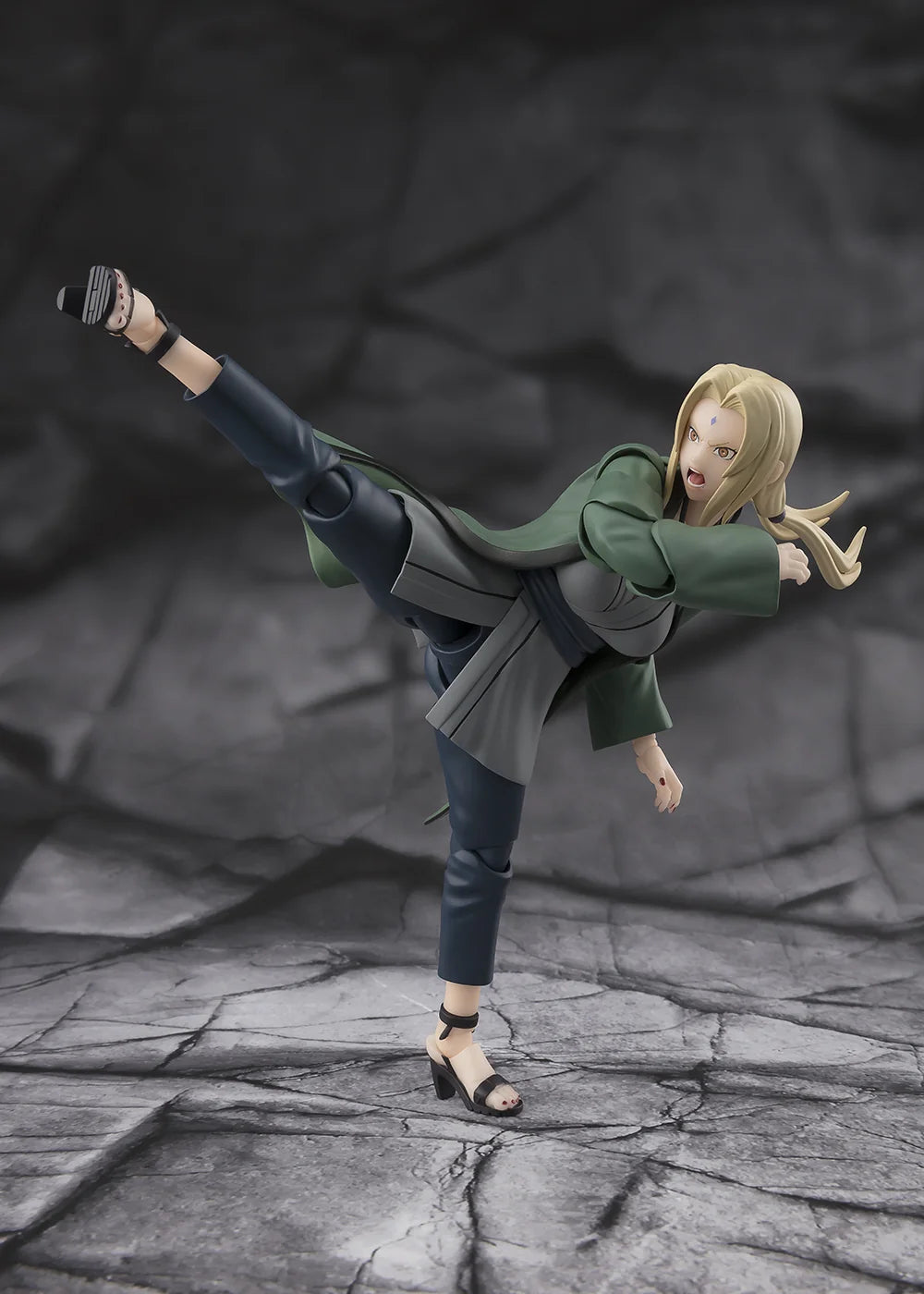 Tsunade -The Legendary Medical Ninja- "Naruto", TAMASHII NATIONS S.H.Figuarts
