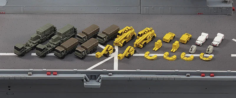 Hasegawa 1:700 J.M.S.D.F. DDG Izumo Waterline Model Kit