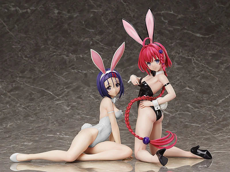 FREEing Mea Kurosaki Bare Leg Bunny Scale Figure