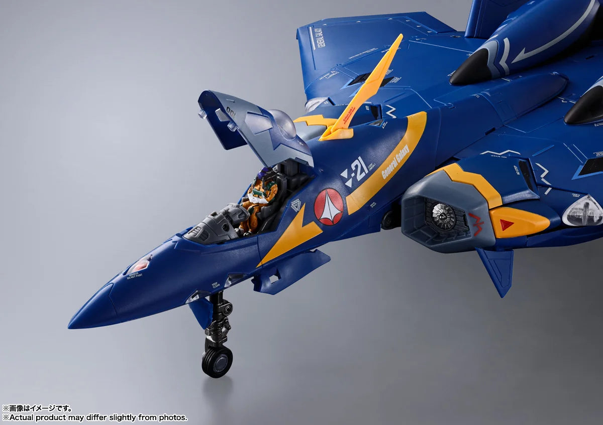 Tamashii Nations Soul of Chogokin YF-21 Macross Plus DX Transformable Action Figure