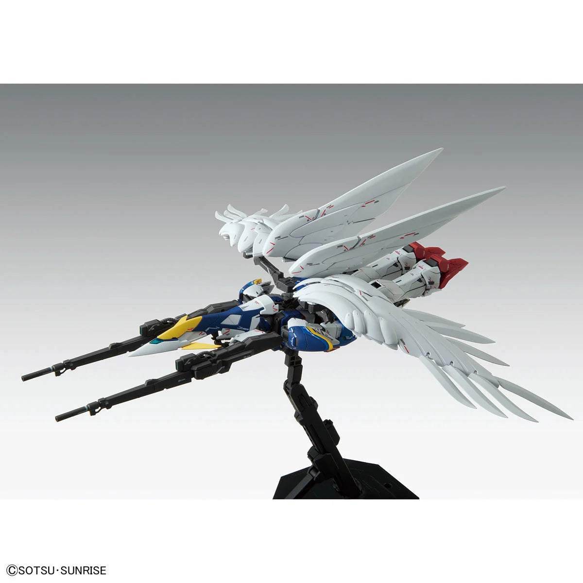 Bandai Hobby MG 1/100 Wing Gundam Zero EW Ver.Ka Model Kit