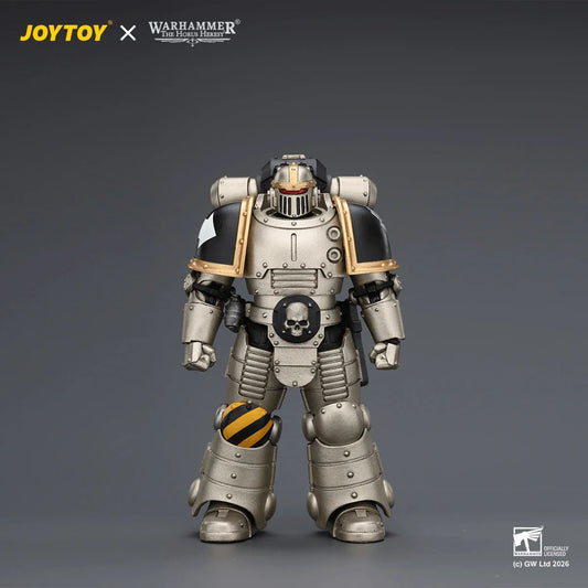 Iron Warriors MkII Legionary3 with Bolter and Bolt Pistol