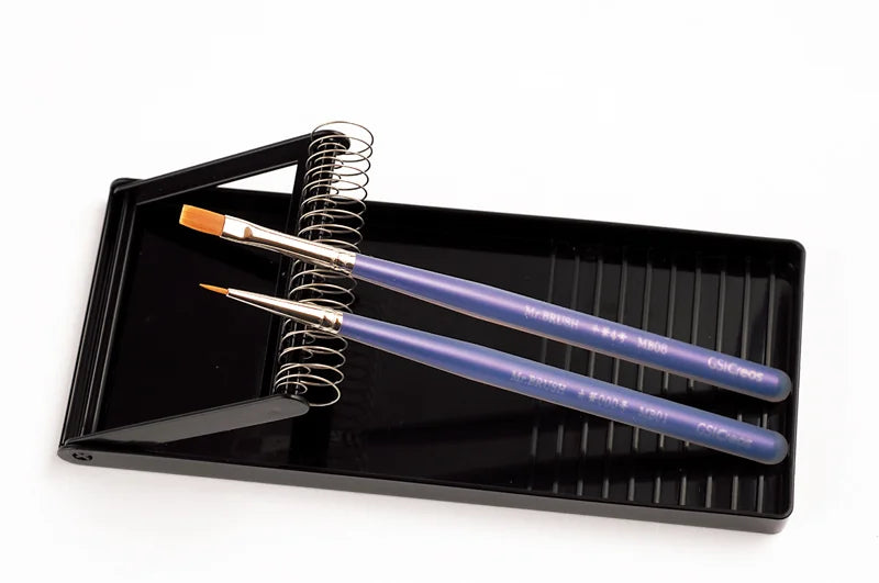 Mr. Brush Stand