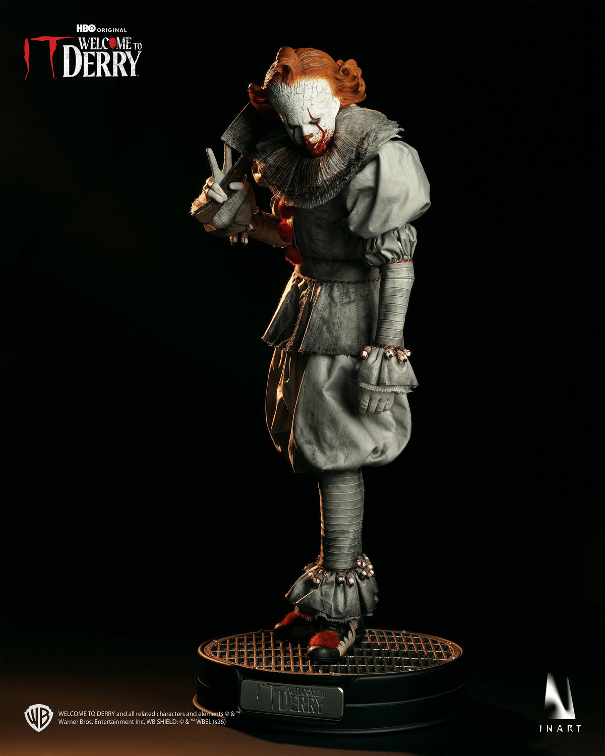 INART - IT: Welcome to Derry Season 1 - Pennywise 1/6 Collectible Figure