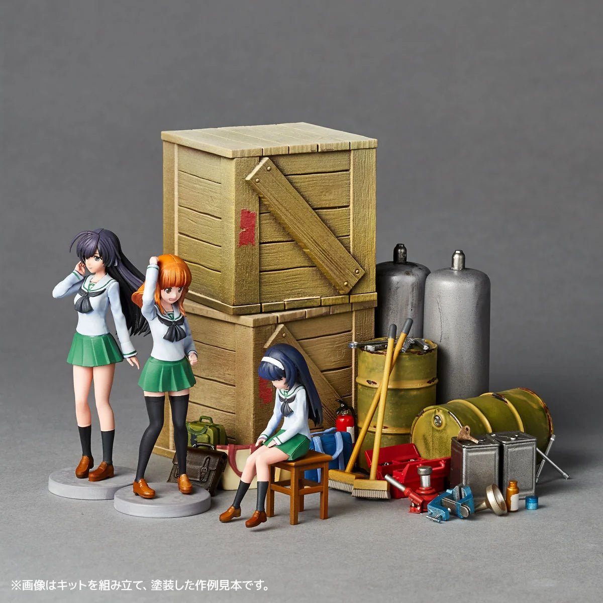 KAIYODO Artpla Girls und Panzer Final Chapter Garage Set Plastic Model Kit