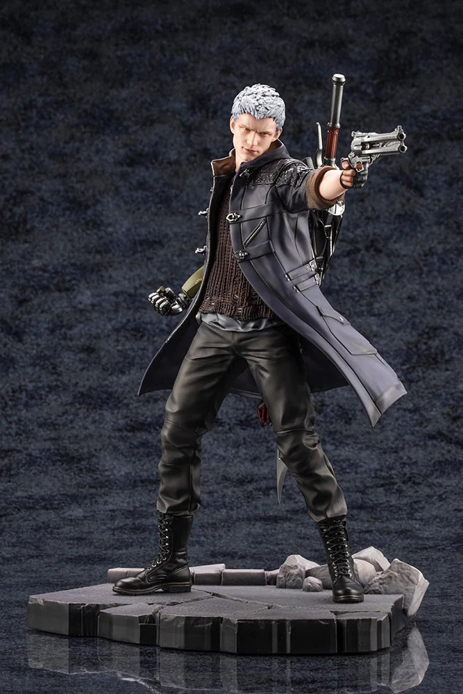 Kotobukiya ARTFX J Nero 1/8 Scale Figure