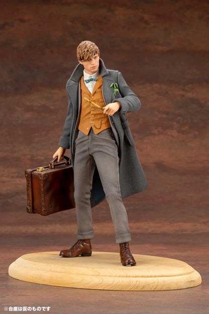 ARTFX+ Newt Scamander