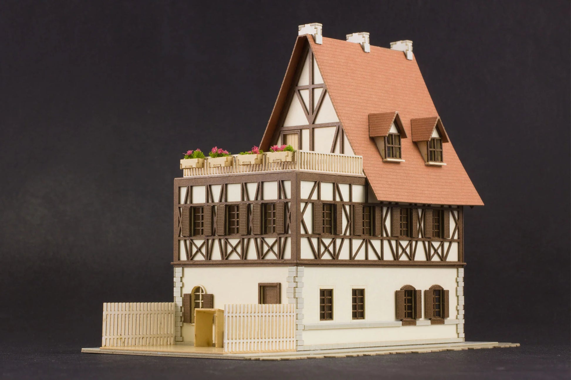 Plum PMOA Paper Kit Rabbit House 1/150 Scale Model Kit