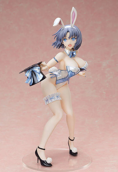 FREEing Yumi Bare Leg Bunny Scale Figure