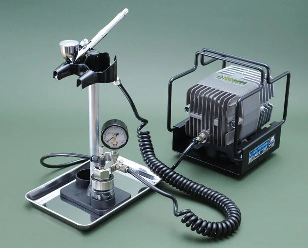 GSI Creos Mr. Linear Compressor L7 with PS268 Airbrush and PS253 Regulator