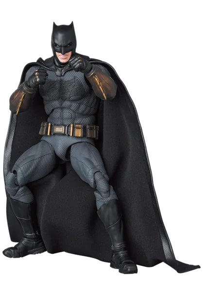 MAFEX BATMAN (ZACK SNYDER'S JUSTICE LEAGUE VER.)