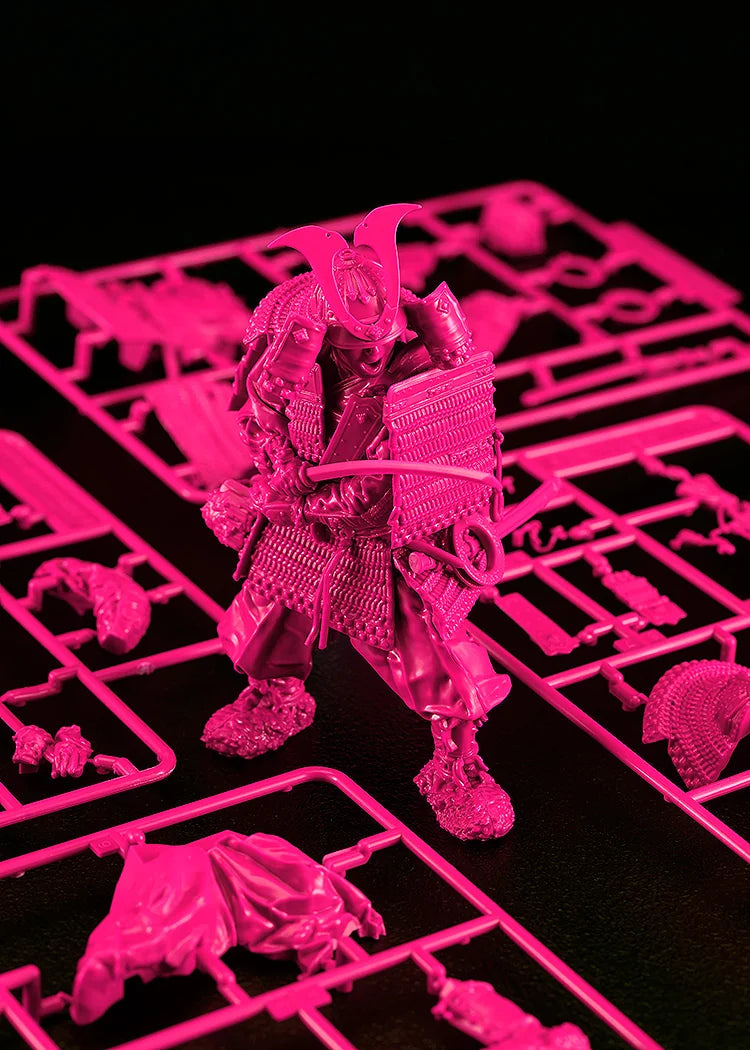 Good Smile Company PLAMAX 1/12 Kamakura Period Armored Warrior Pink Model Kit