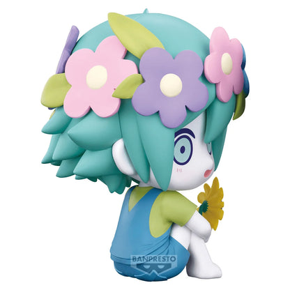 OMORI SITTING FIGURE-Basil & Mari-(A:Basil)