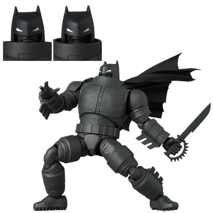 MAFEX Armored Batman (TDKR)