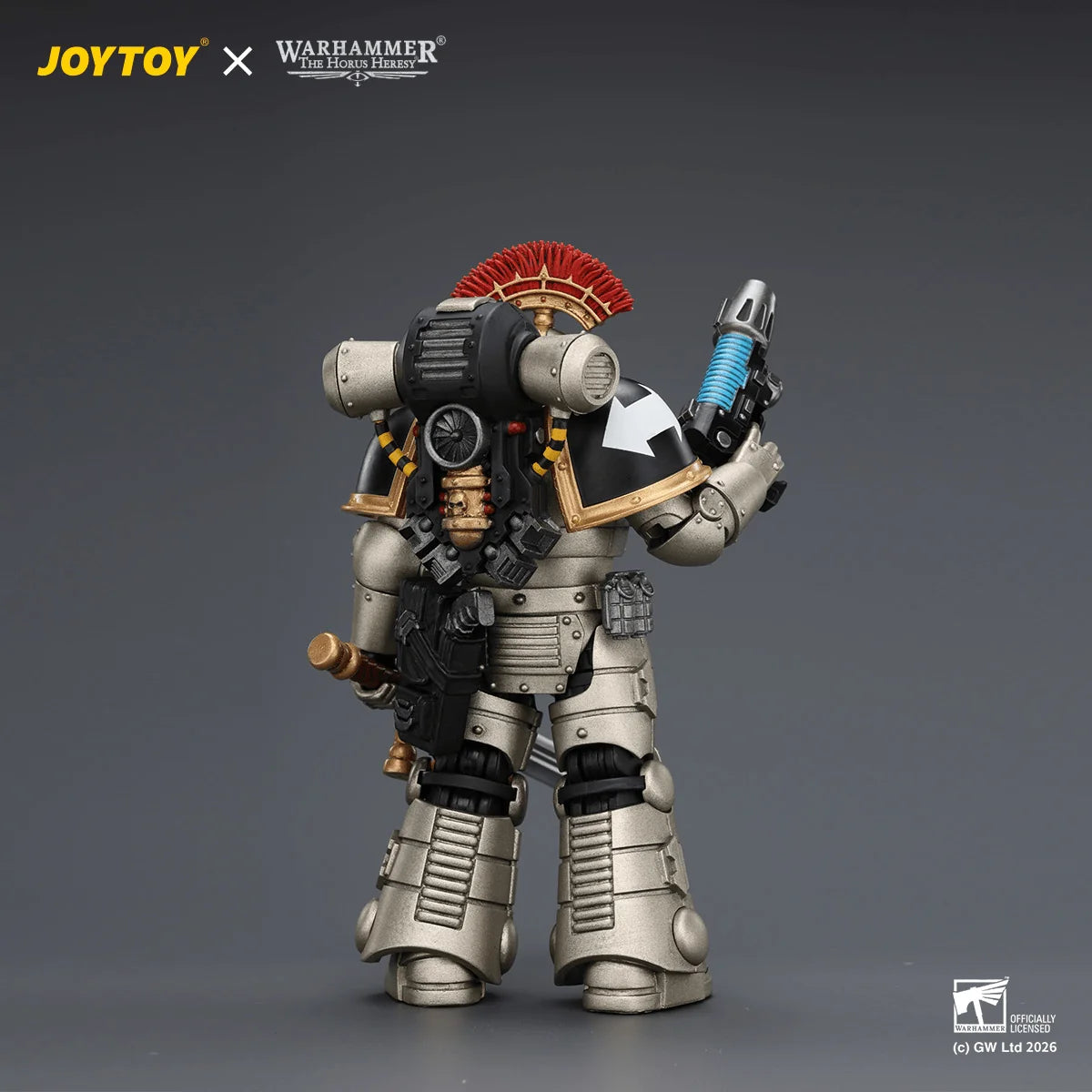 Iron Warriors Mkll Tactical Sergeant with Power Sword, Bolt Pistol and Plasma Pistol