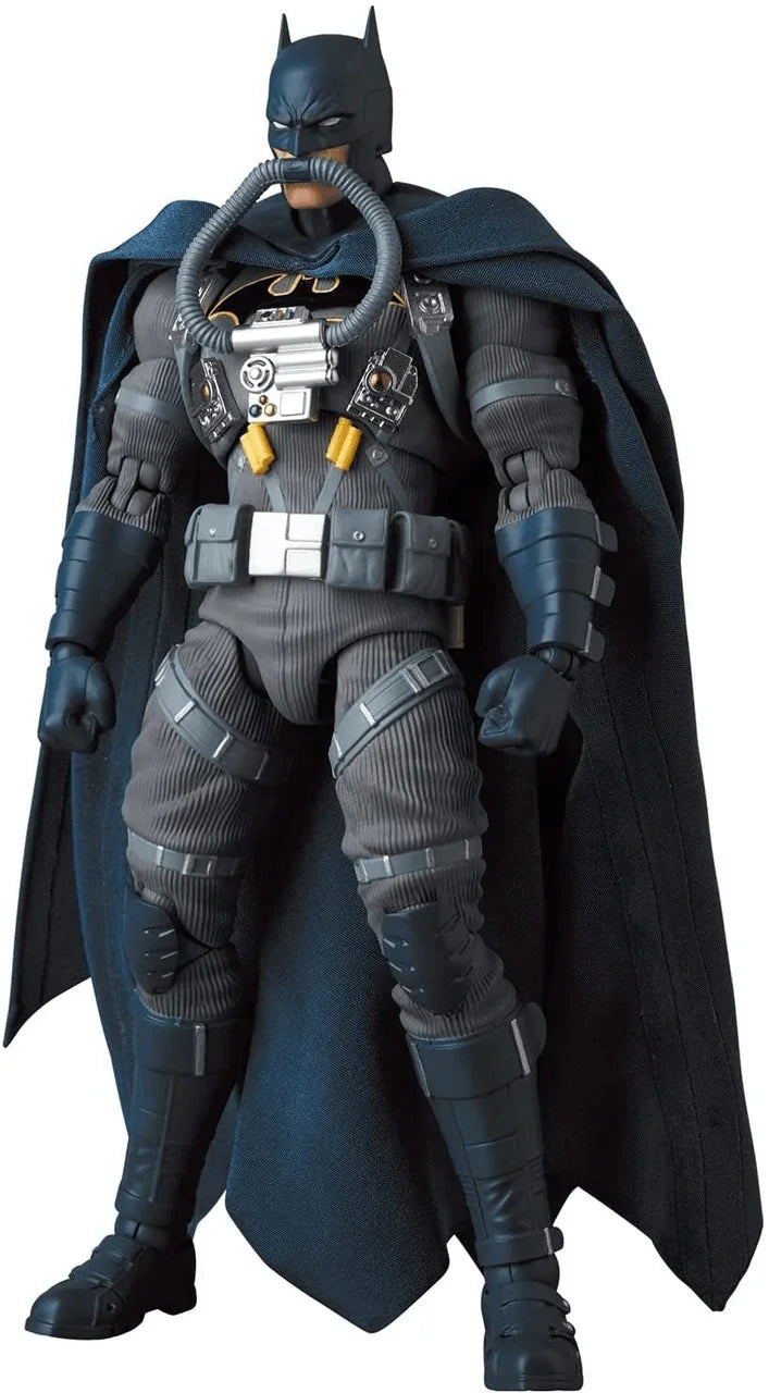 MAFEX STEALTH JUMPER BATMAN(BATMAN: HUSH Ver.)