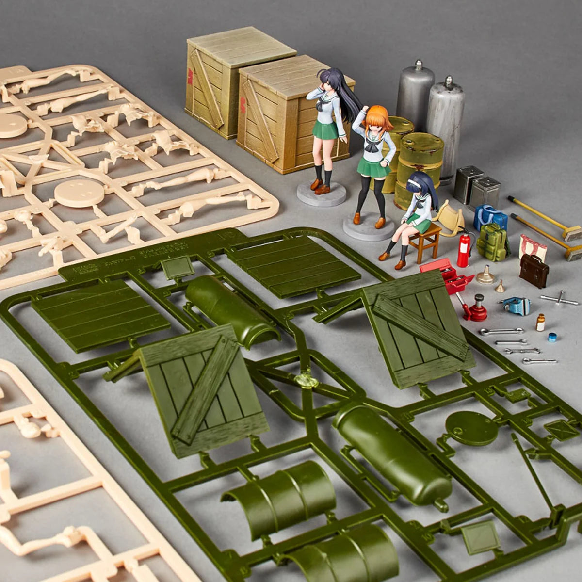 KAIYODO Artpla Girls und Panzer Final Chapter Garage Set Plastic Model Kit