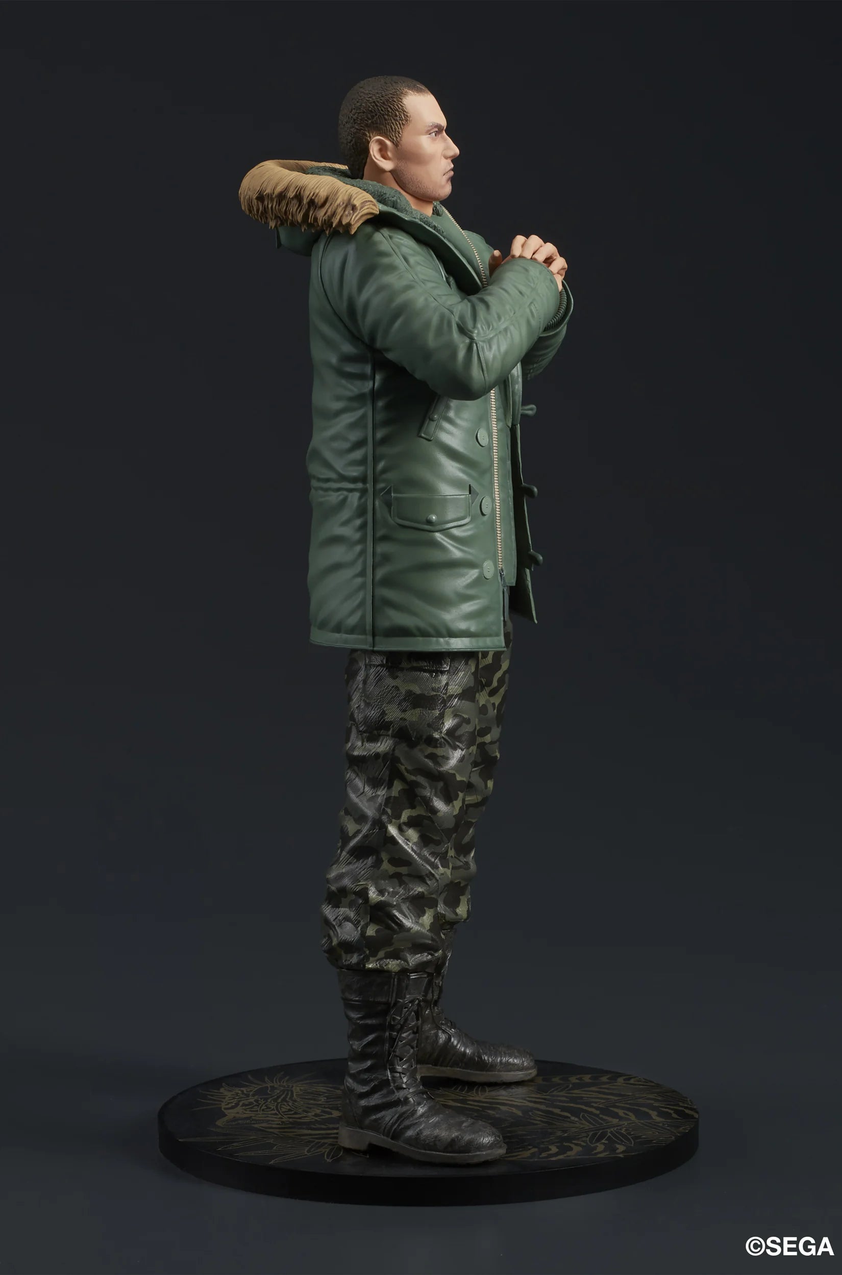 DIG Scale Figure Taiga Saejima Like a Dragon Statue