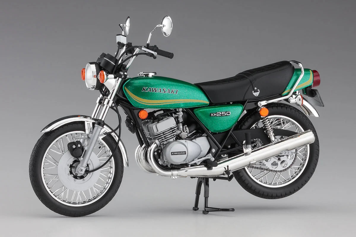 [BK8] 1:12 KAWASAKI KH250-B3/B4