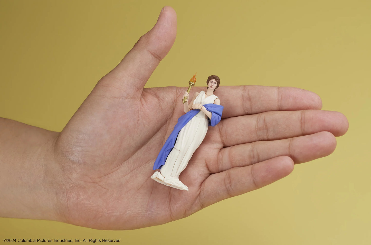 DIG Action Figure Torch Lady of Columbia