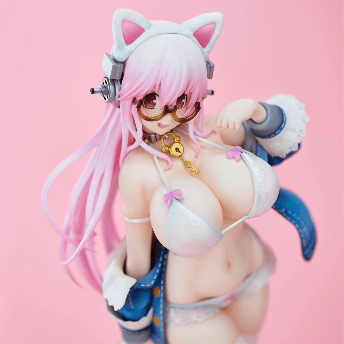 Super Sonico White Cat Ver. (Reissue)