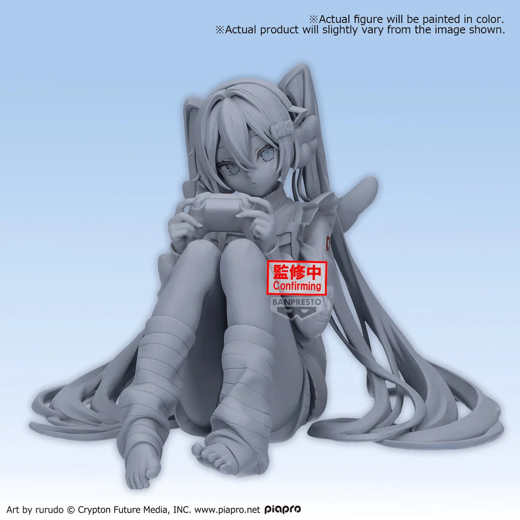 Banpresto Hatsune Miku Holiday Memories Collectible Figure