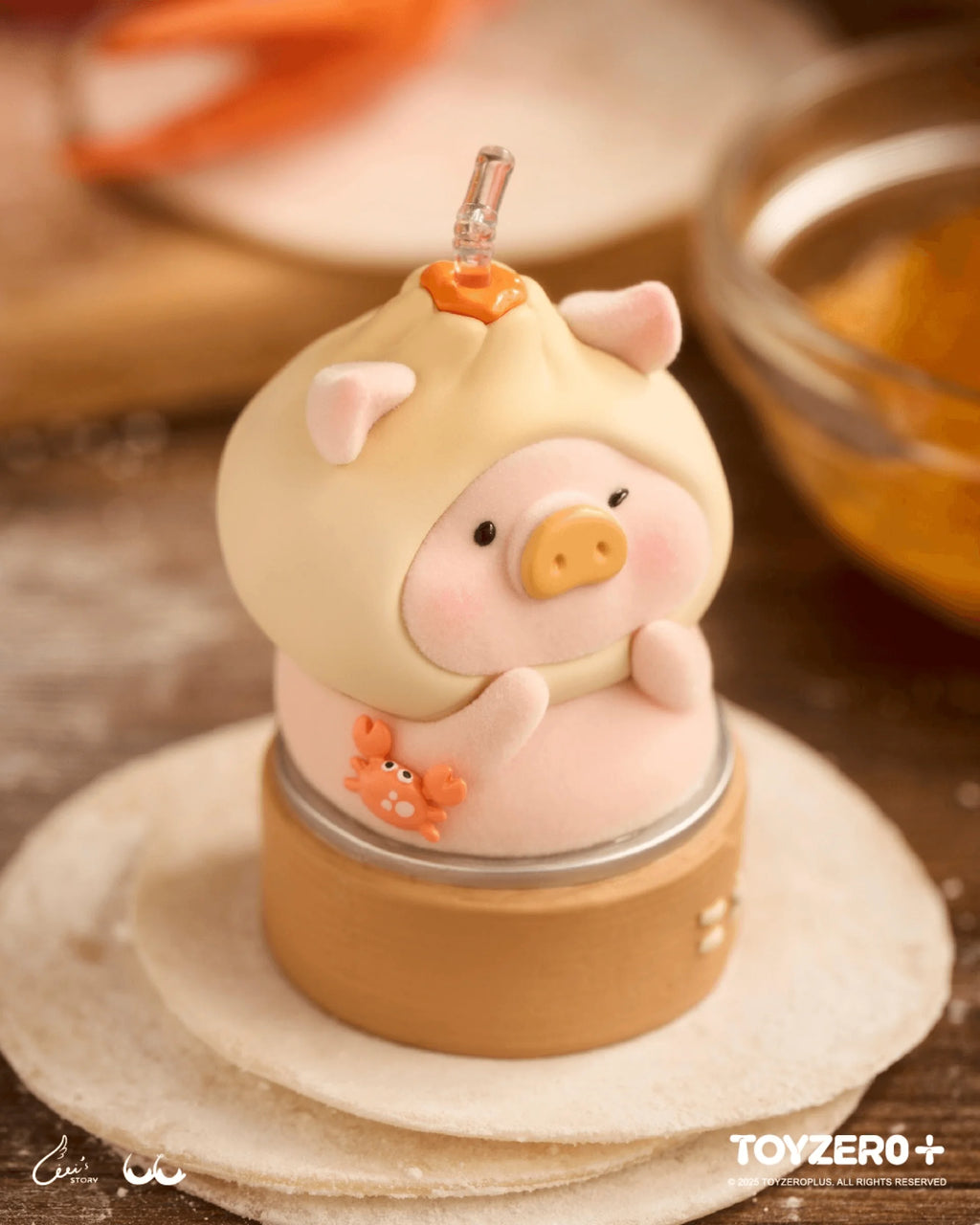 LuLu the Piggy - Crab Roe Bun