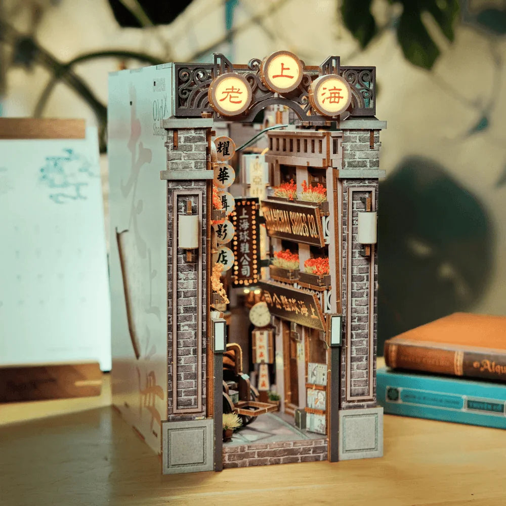 Old Shanghai Book Nook Kit