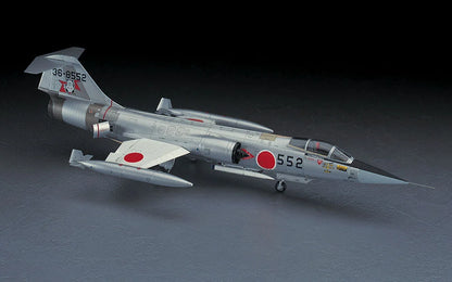 Hasegawa 1:48 F-104J Starfighter J.A.S.D.F. Model Kit