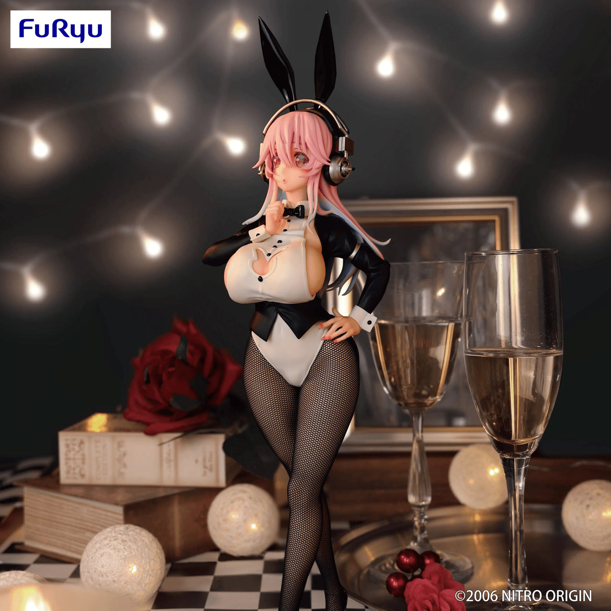(Rerelease) SUPER SONICO BiCute Bunnies Figure -Newly Drawn Costume Tailcoat ver.-