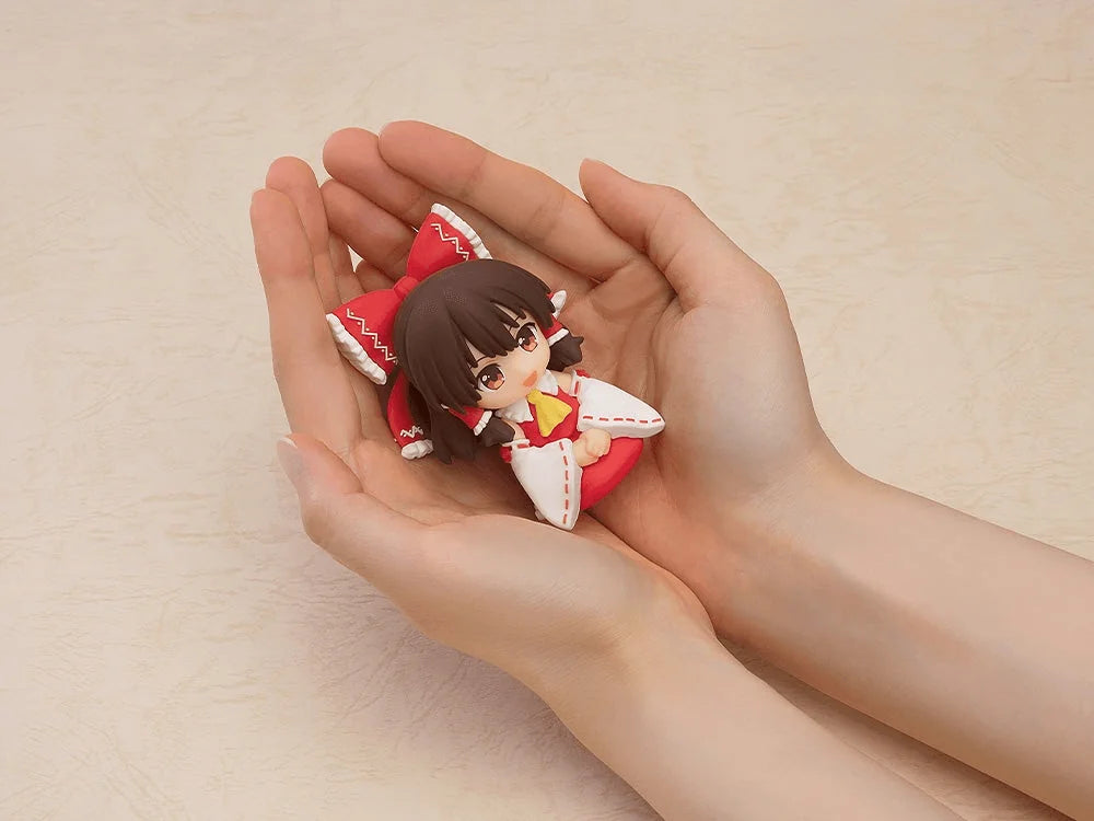 Nendoroid Plus: Reimu Hakurei Rubber Mascot