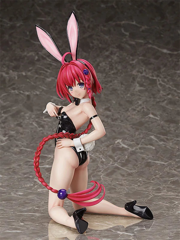 FREEing Mea Kurosaki Bare Leg Bunny Scale Figure