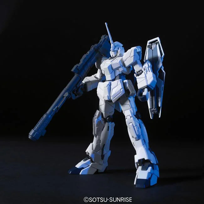HGUC 1/144 #101 RX-0 Unicorn Gundam (Unicorn Mode)