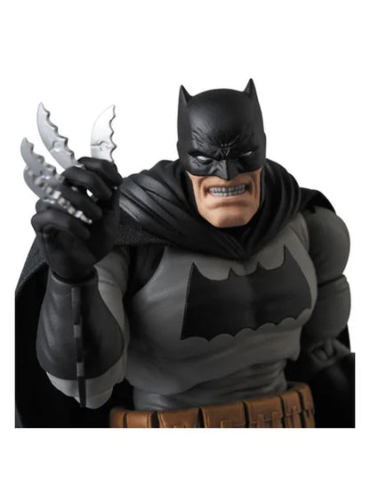 MAFEX BATMAN (The Dark Knight Returns)
