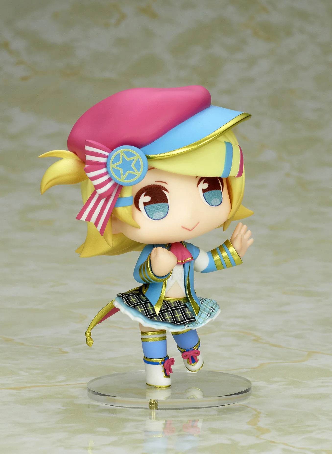 EMONTOYS Hatsune Miku Kagamine Rin & Len Trading Figures