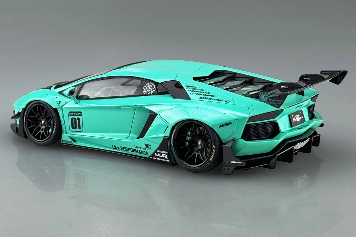 Aoshima 1/24 LB-WORKS Lamborghini Aventador Limited Edition Ver.2 Model Kit