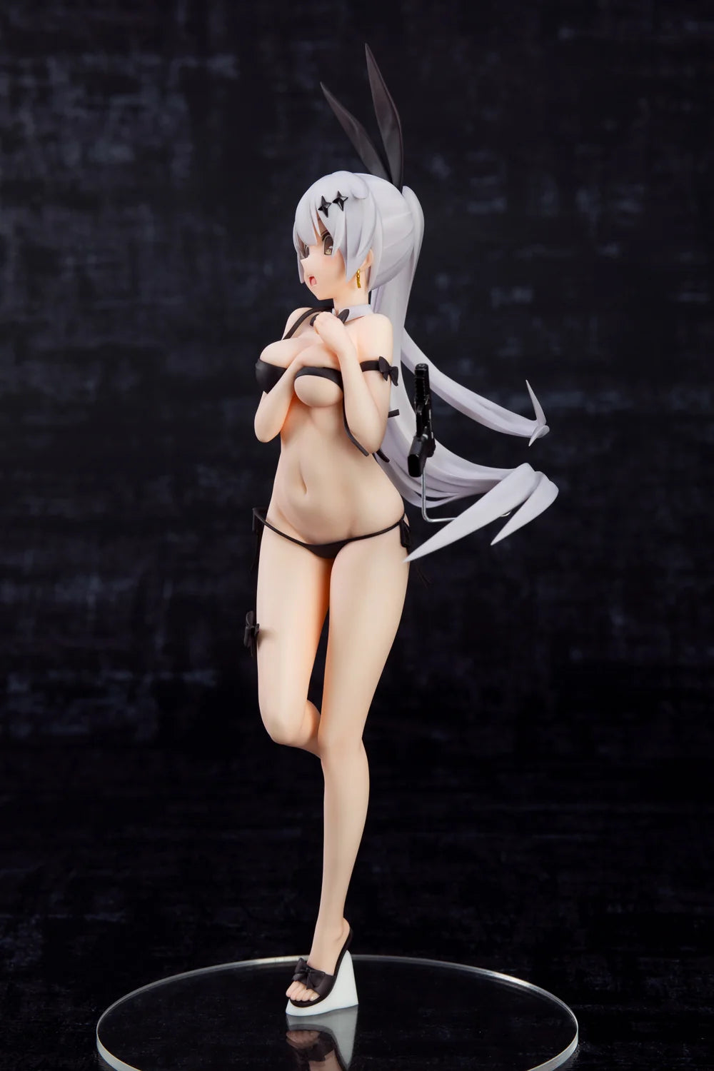 Good Smile Company Girls' Frontline Five-seven Cruise Queen Scale Figure