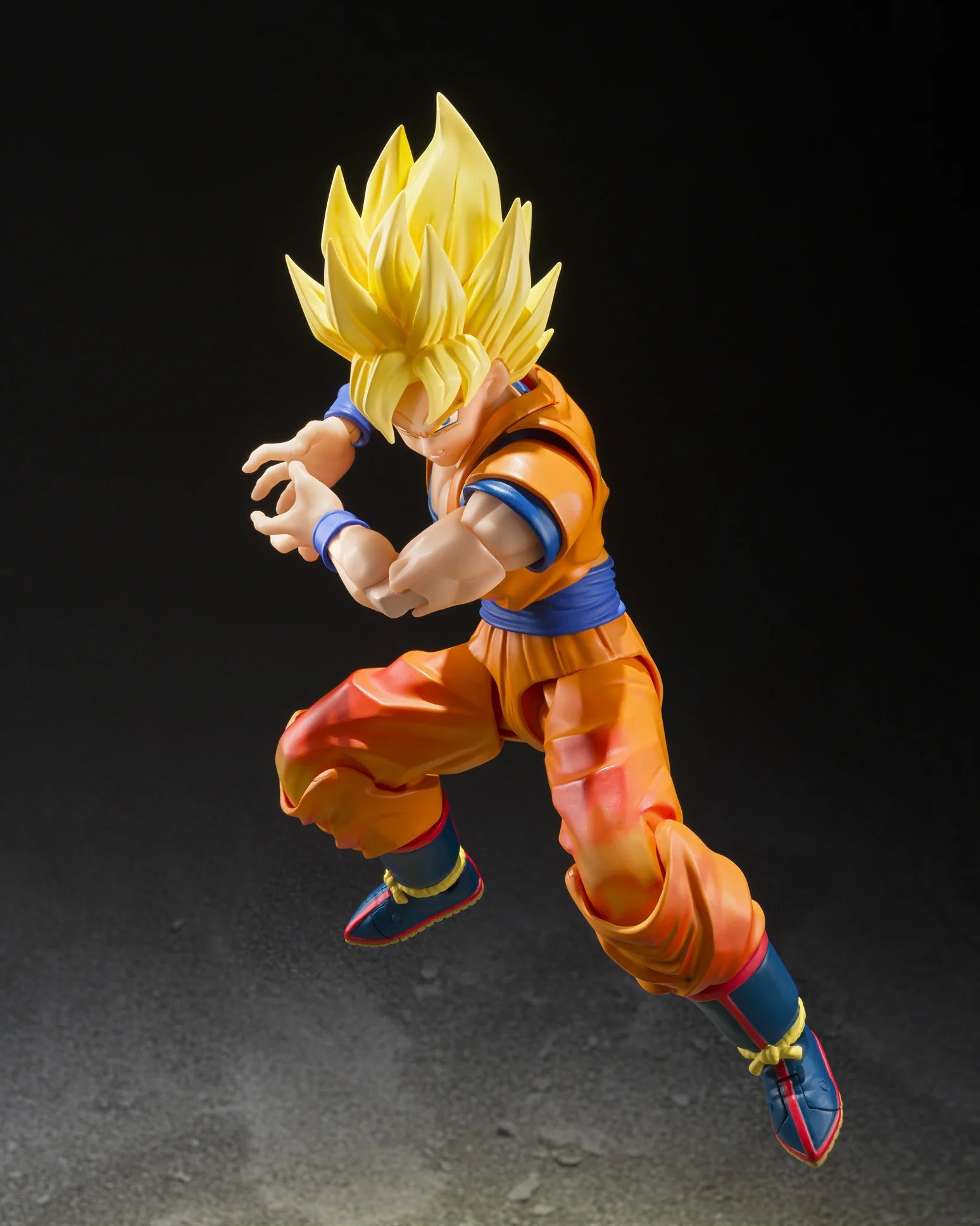 SUPER SAIYAN SON GOKU <THE GAMES BEGIN>