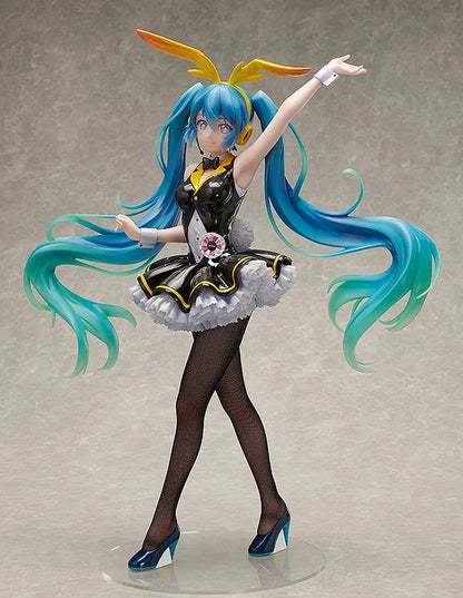 FREEing Hatsune Miku My Dear Bunny Ver. 1/4 Scale Figure