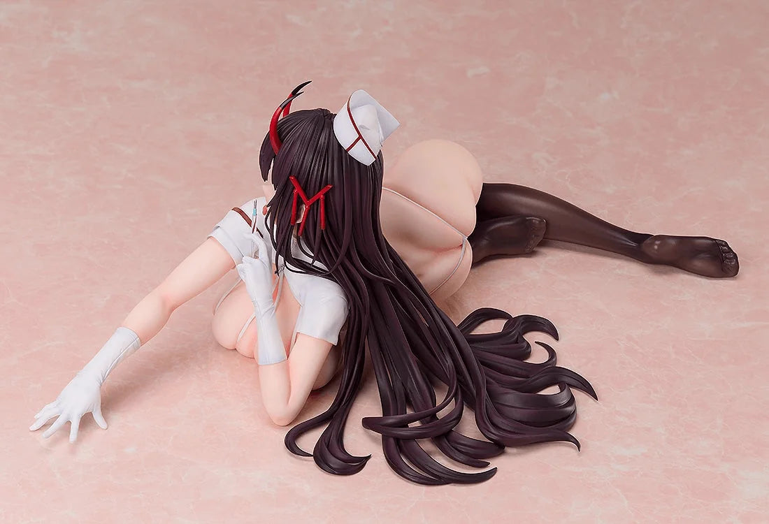 FREEing Suzuya Midnight Care 1/4 Scale Figure