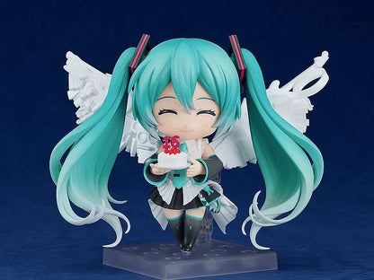(Rerelease) Nendoroid Hatsune Miku: Happy 16th Birthday Ver.