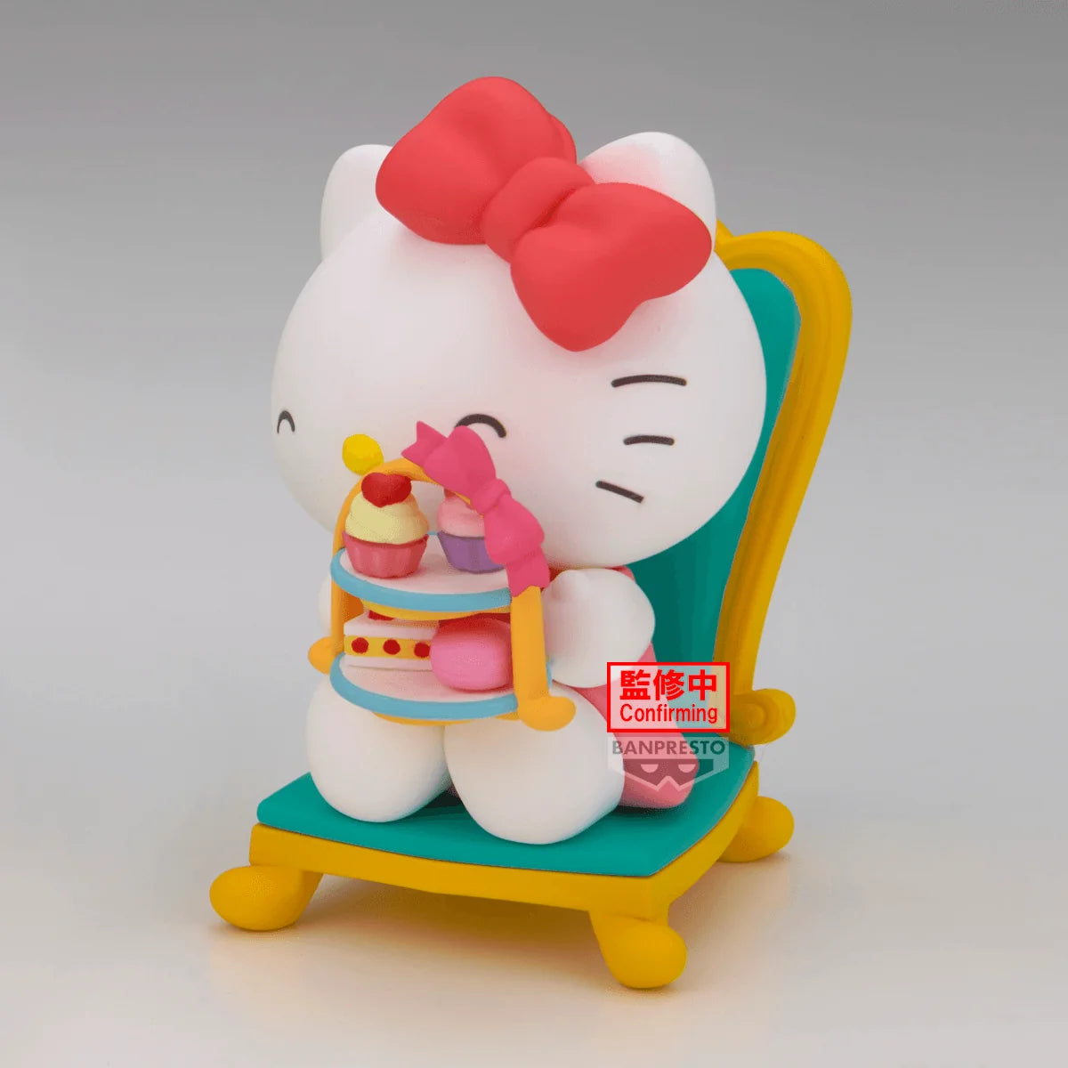 Banpresto Sanrio Nakayoshi Memories Tea Party Figure - Hello Kitty