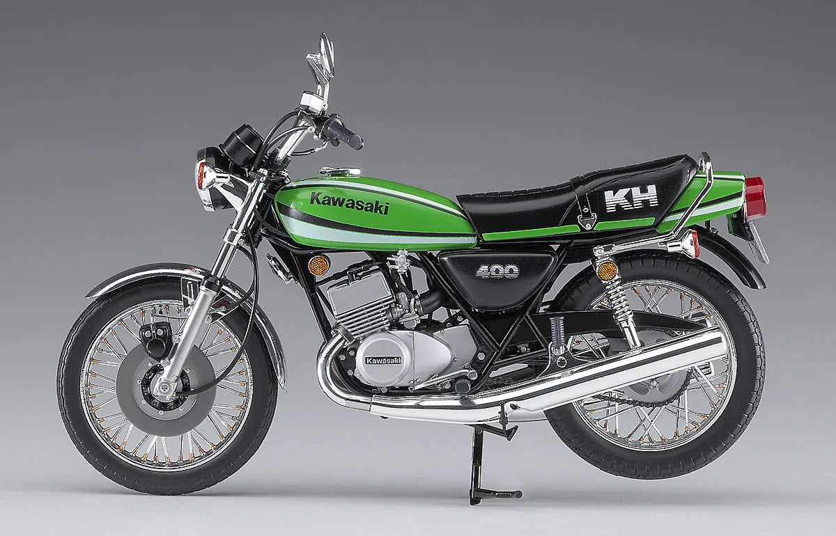 Hasegawa 1:12 Kawasaki KH400-A7 Motorcycle Model Kit