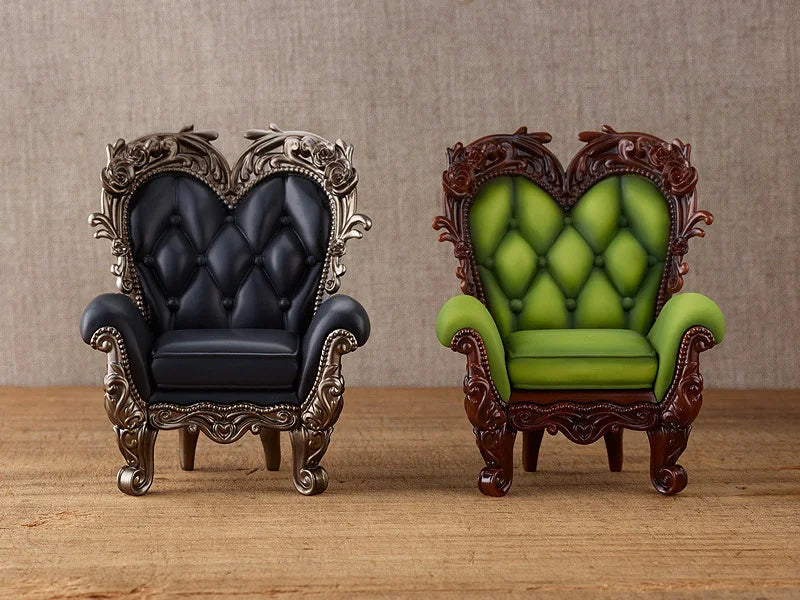 PARDOLL Antique Chair: Noir