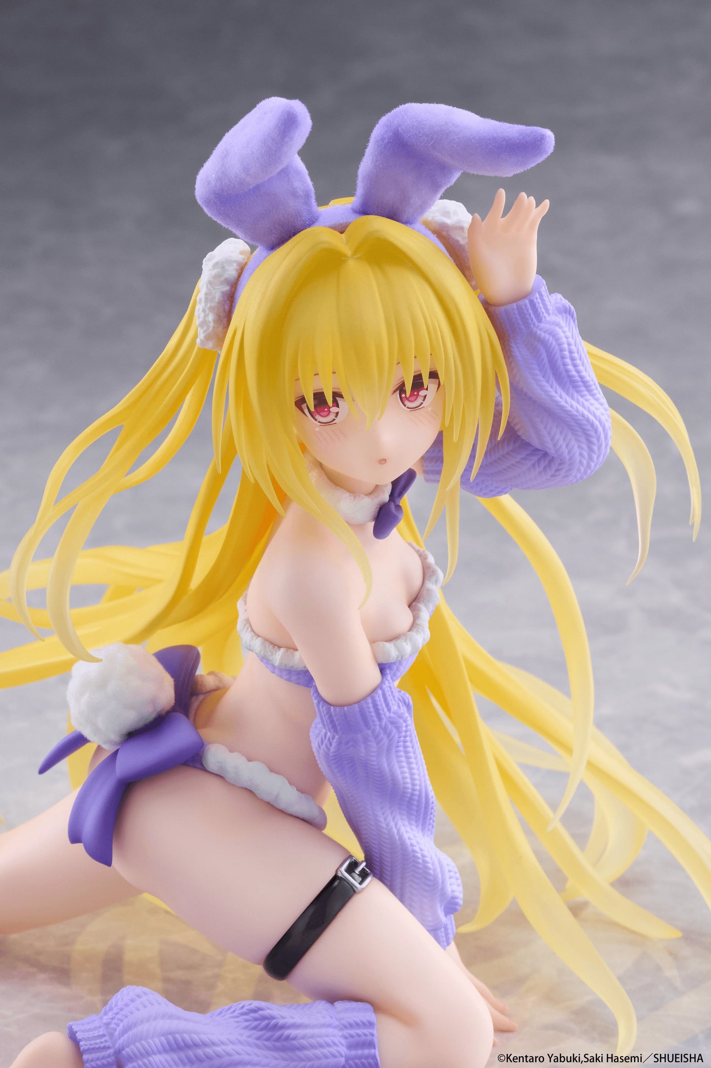 To Love-Ru Darkness MOFLOCK Figure - Golden Darkness (Fluffy Bunny Ver.)