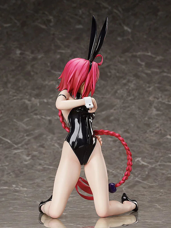 FREEing Mea Kurosaki Bare Leg Bunny Scale Figure