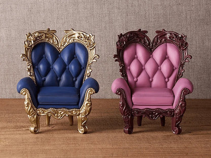 PARDOLL Antique Chair: Valentine