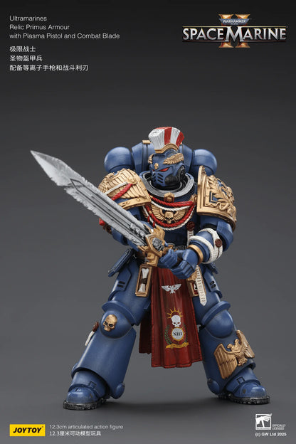 Ultramarines Relic Primus Armour with Plasma Pistol and Combat Blade